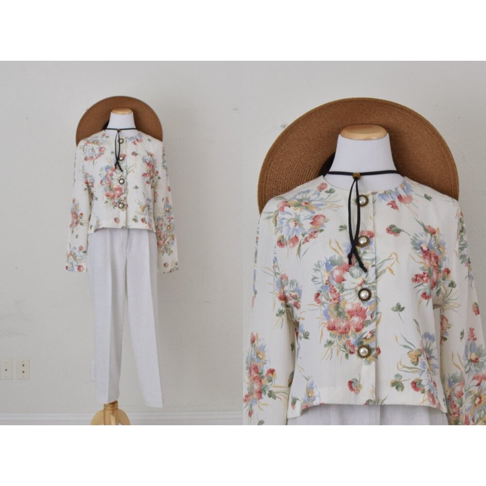 Vintage 90s Floral ‎ Poly/Rayon Boxy Fit Long Sleeves Crop Shirt size Large